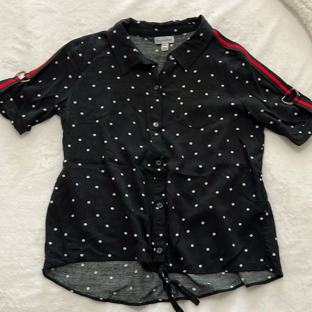 Black polka dot blouse
